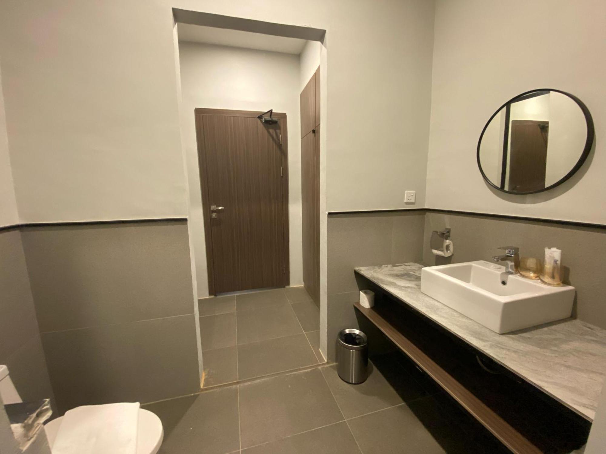 Onyx Hotel & Villa Tanjunguban 외부 사진
