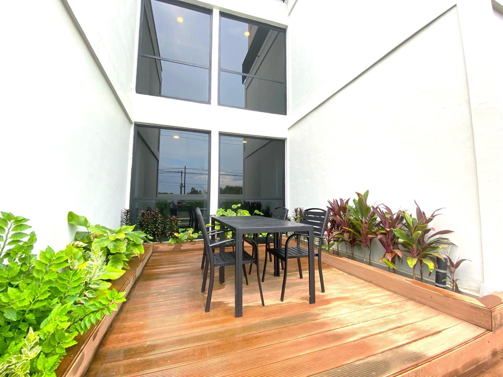 Onyx Hotel & Villa Tanjunguban 외부 사진