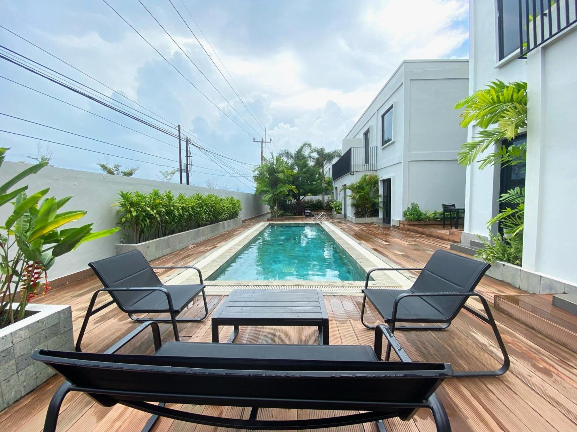 Onyx Hotel & Villa Tanjunguban 외부 사진