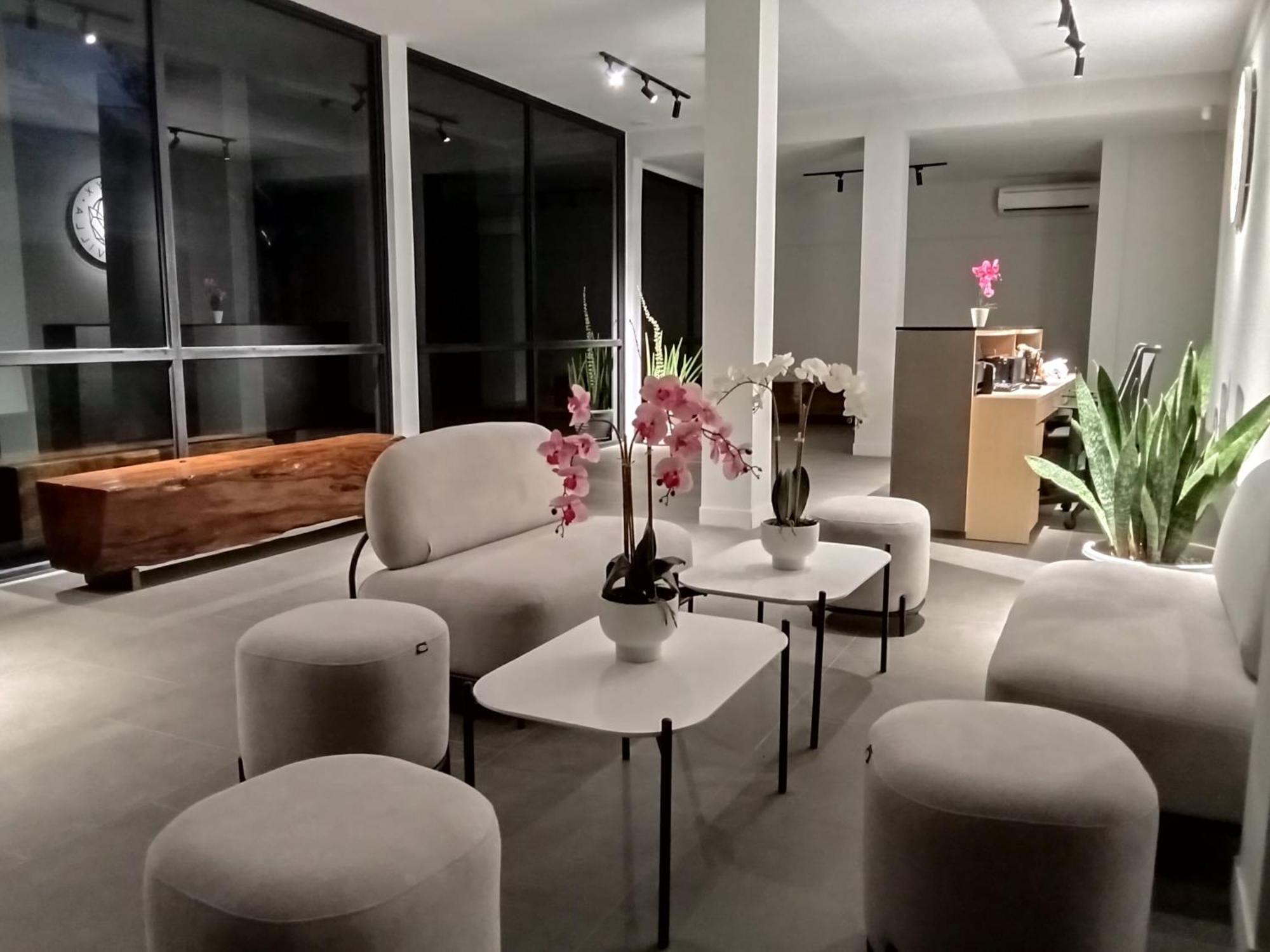 Onyx Hotel & Villa Tanjunguban 외부 사진